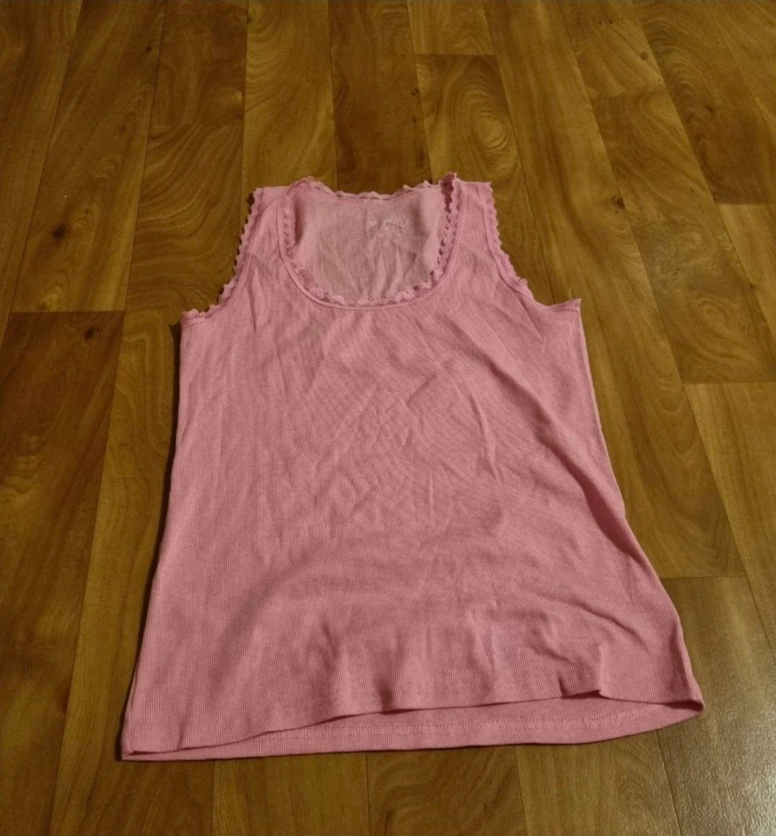 débardeur esmara rose bord dentelle taille 36/S